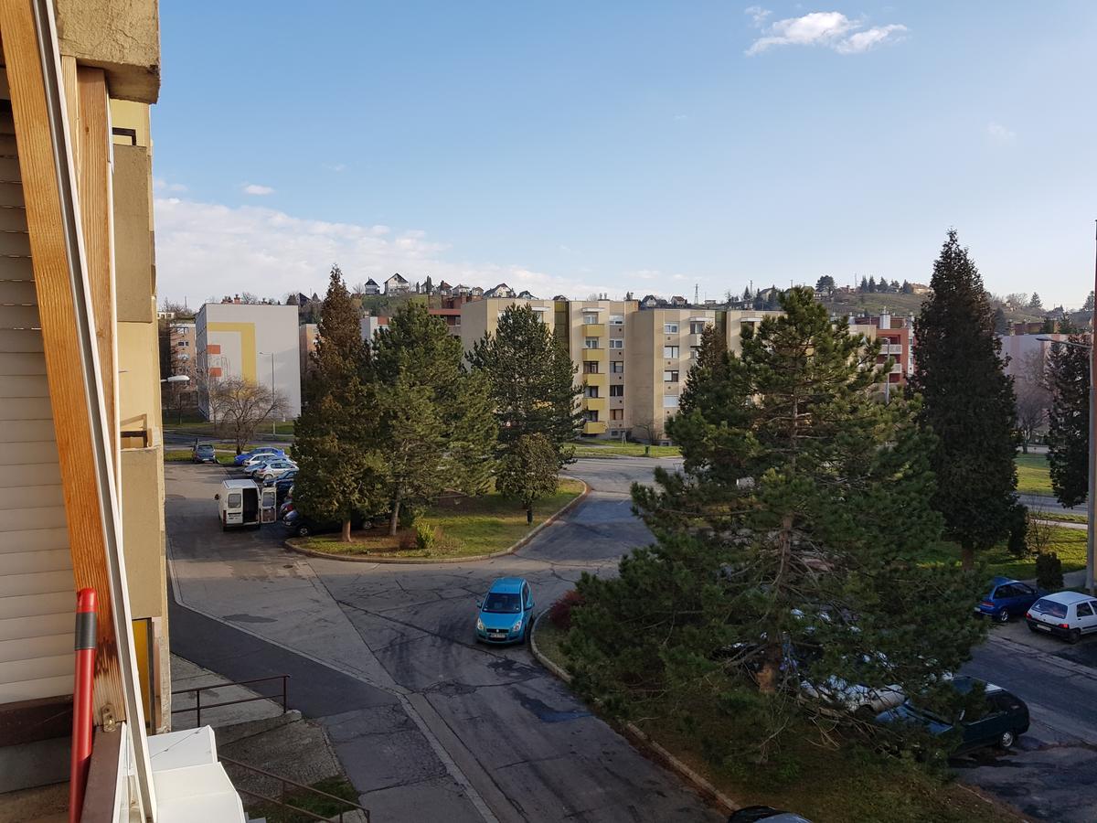 Hegyalja Apartman Zalaegerszeg Exterior foto